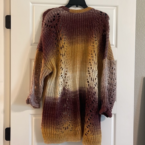Maurice’s ombré Cardigan 1x - Picture 2 of 3